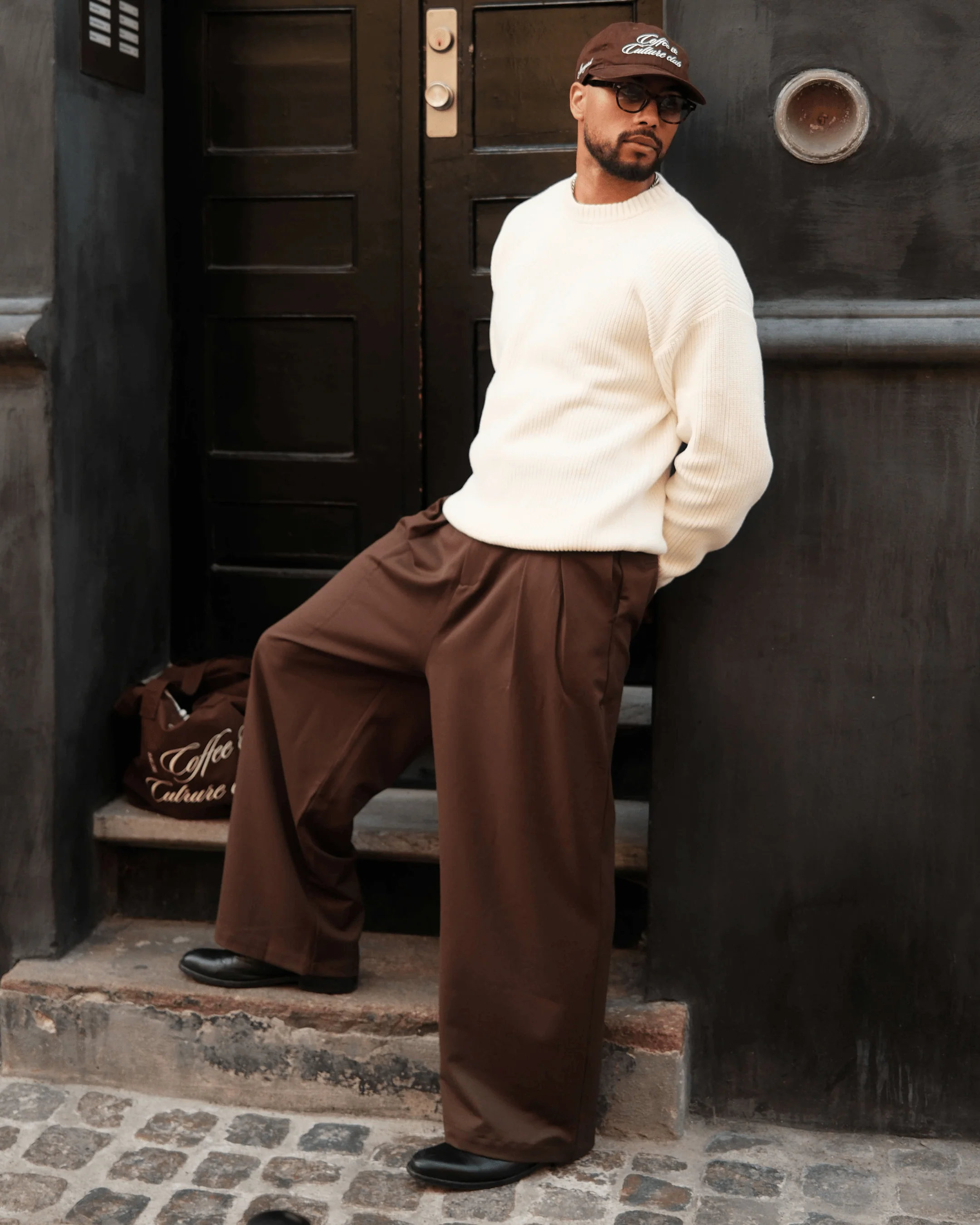 Ambra Loose-Fit Pleated Pants | Brown - Image 4