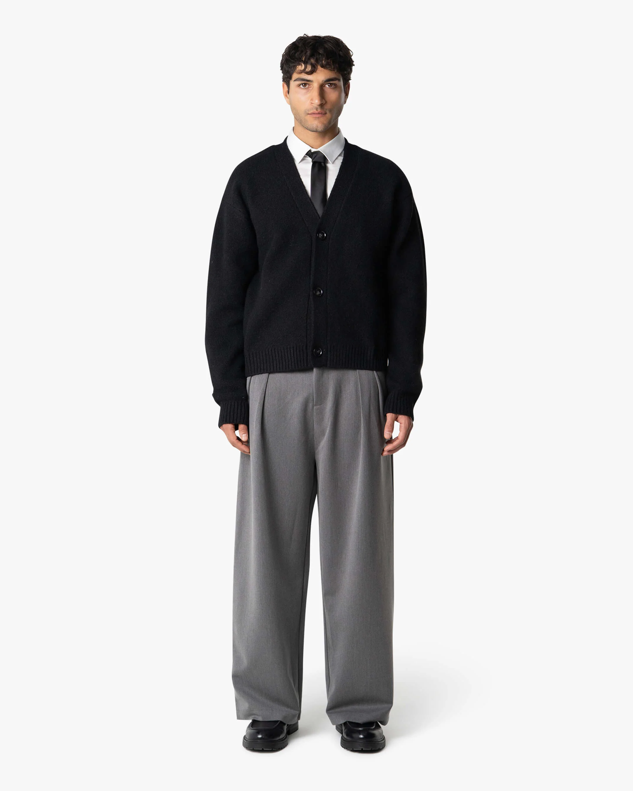 Marea V-Neck Brushed Cardigan | Black - Image 4