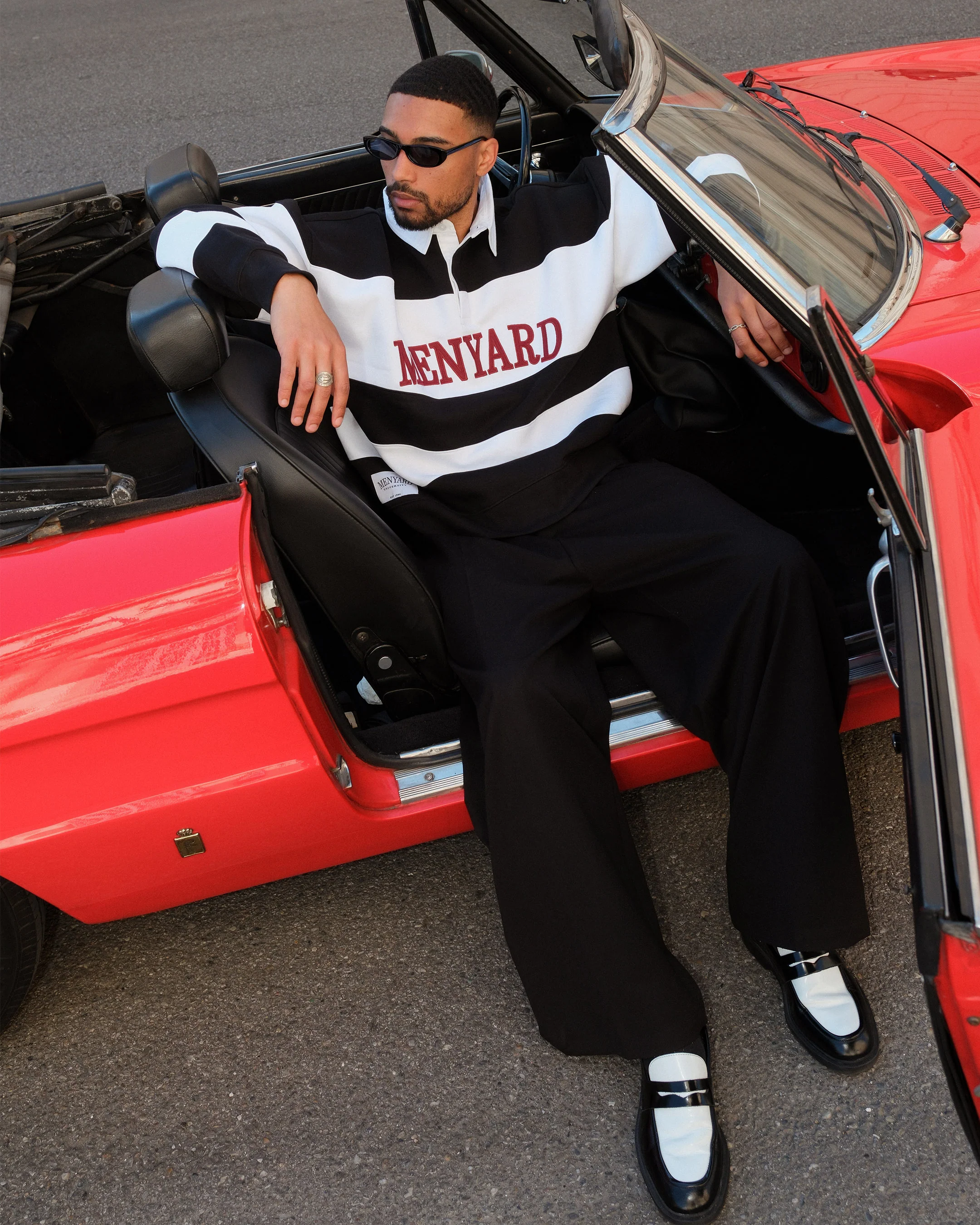University Logo Polo Sweater | White/Black - Image 7